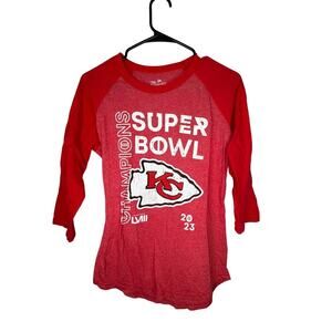 NWT Super Bowl Champions 2023 Chiefs Women’s 3/4 Sleeve Baseball Tee